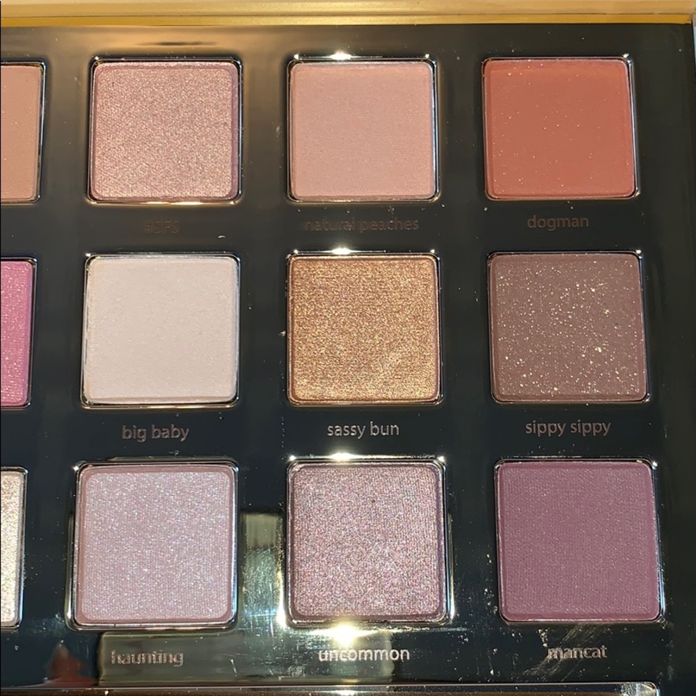Tarte Grav3yardgirl Swamp Queen Eye Cheek Palette - Picture 9 of 16